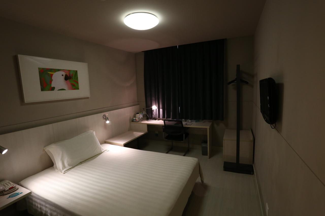 Jinjiang Inn Jining Guhuai Road Экстерьер фото